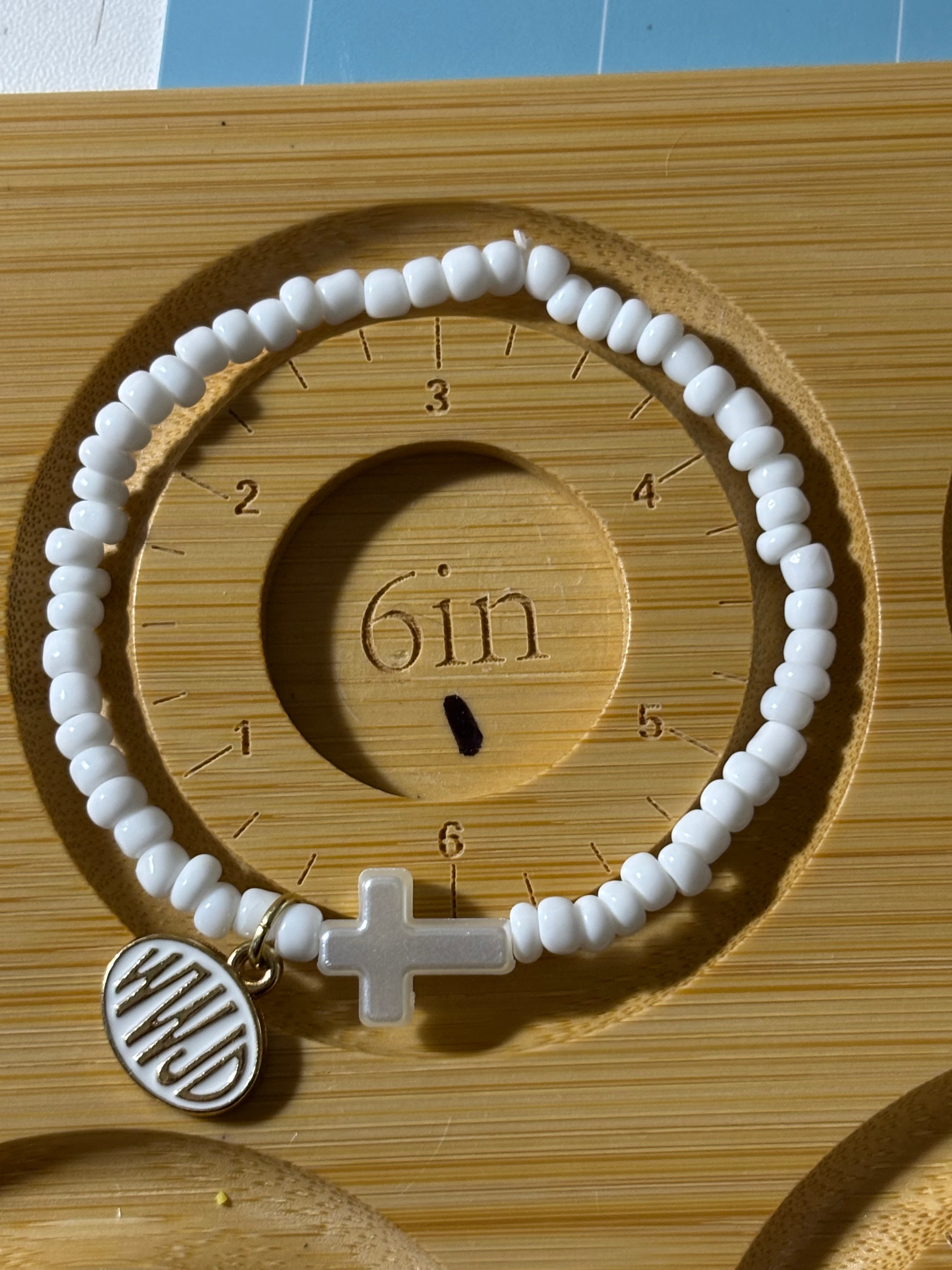 Cross/WWJD Christ bracelets
